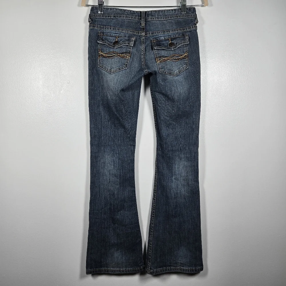 Rue 21 Y2K Low Rise Flare Leg Blue Denim Jeans Juniors Size 1/2